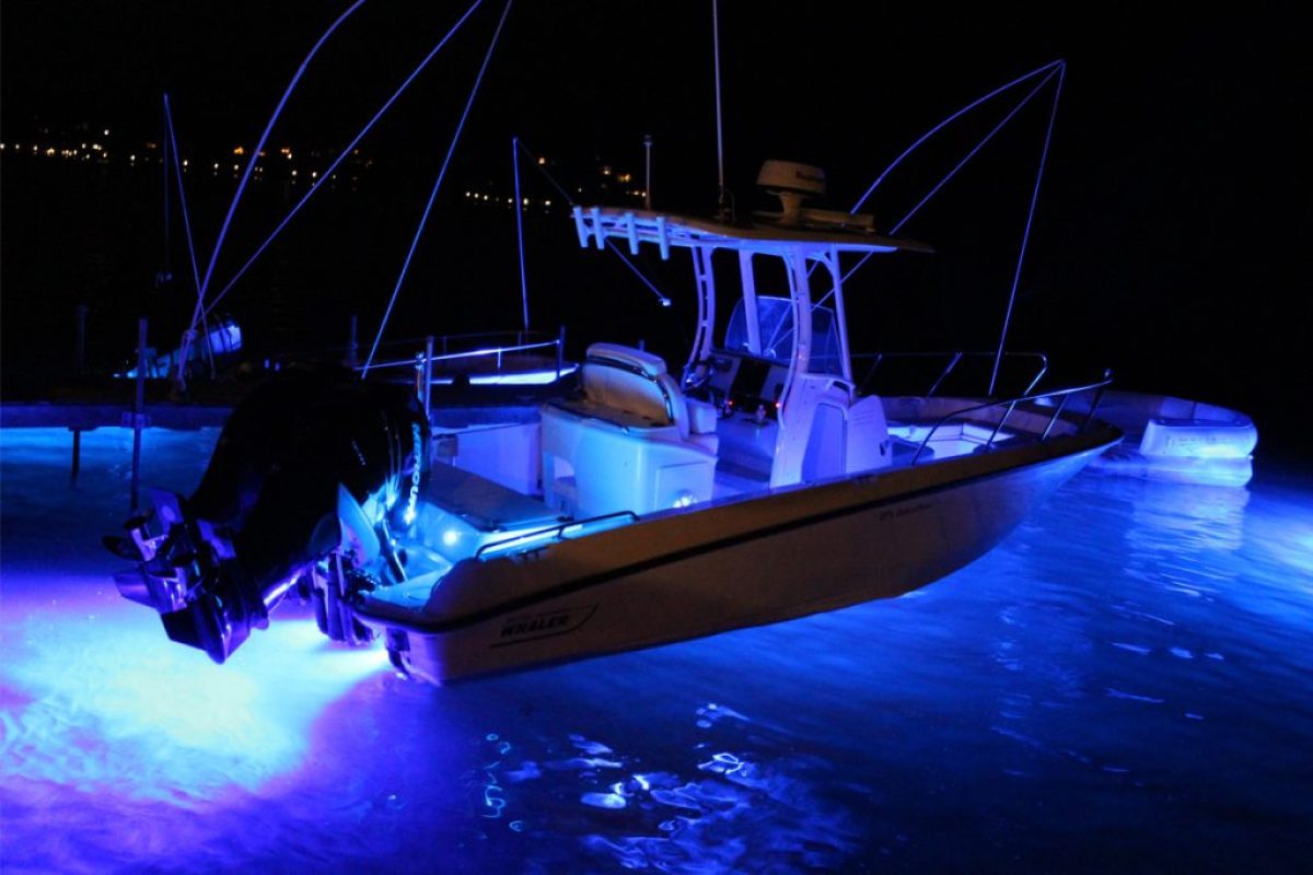 bluefinled-undewater-lights-greece-electronaval-1024x683